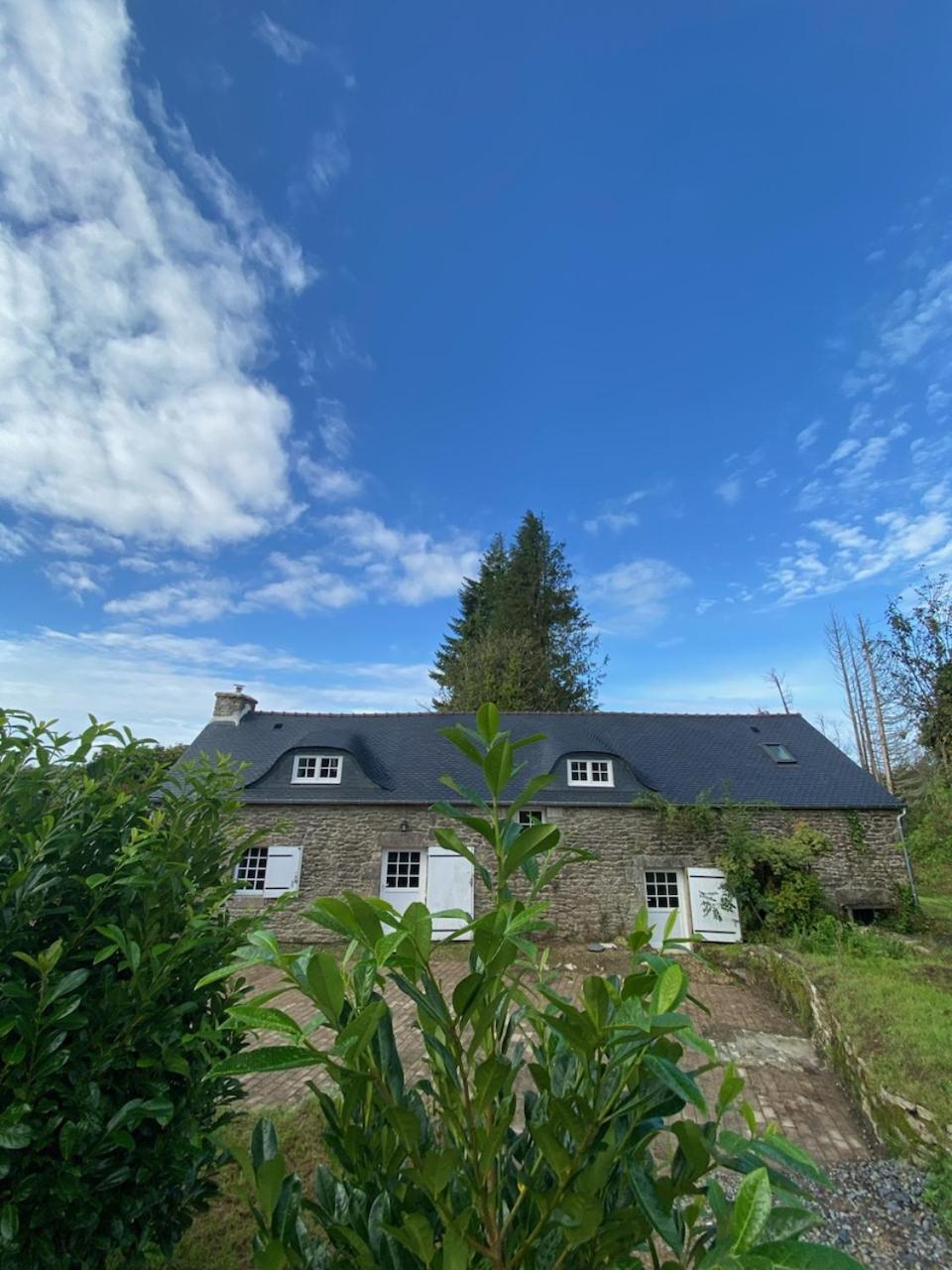 Moulin De Kerstrat Villa Brennilis ภายนอก รูปภาพ
